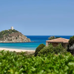 ***** Semesteranläggning (resort) Baia Di Sardinia, Curio Collection By Hilton Italien