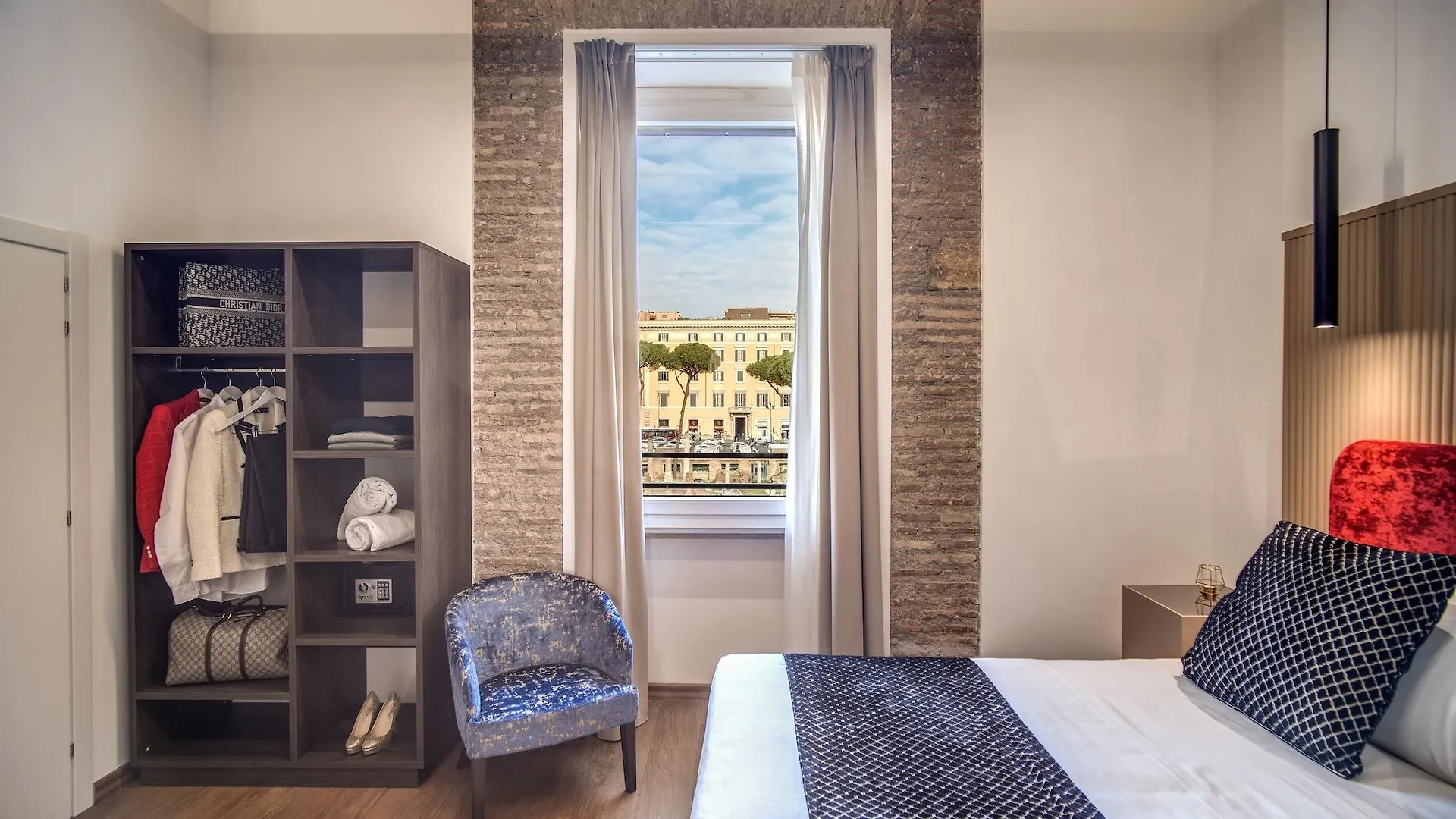 Little Queen Suite Rome 3*,