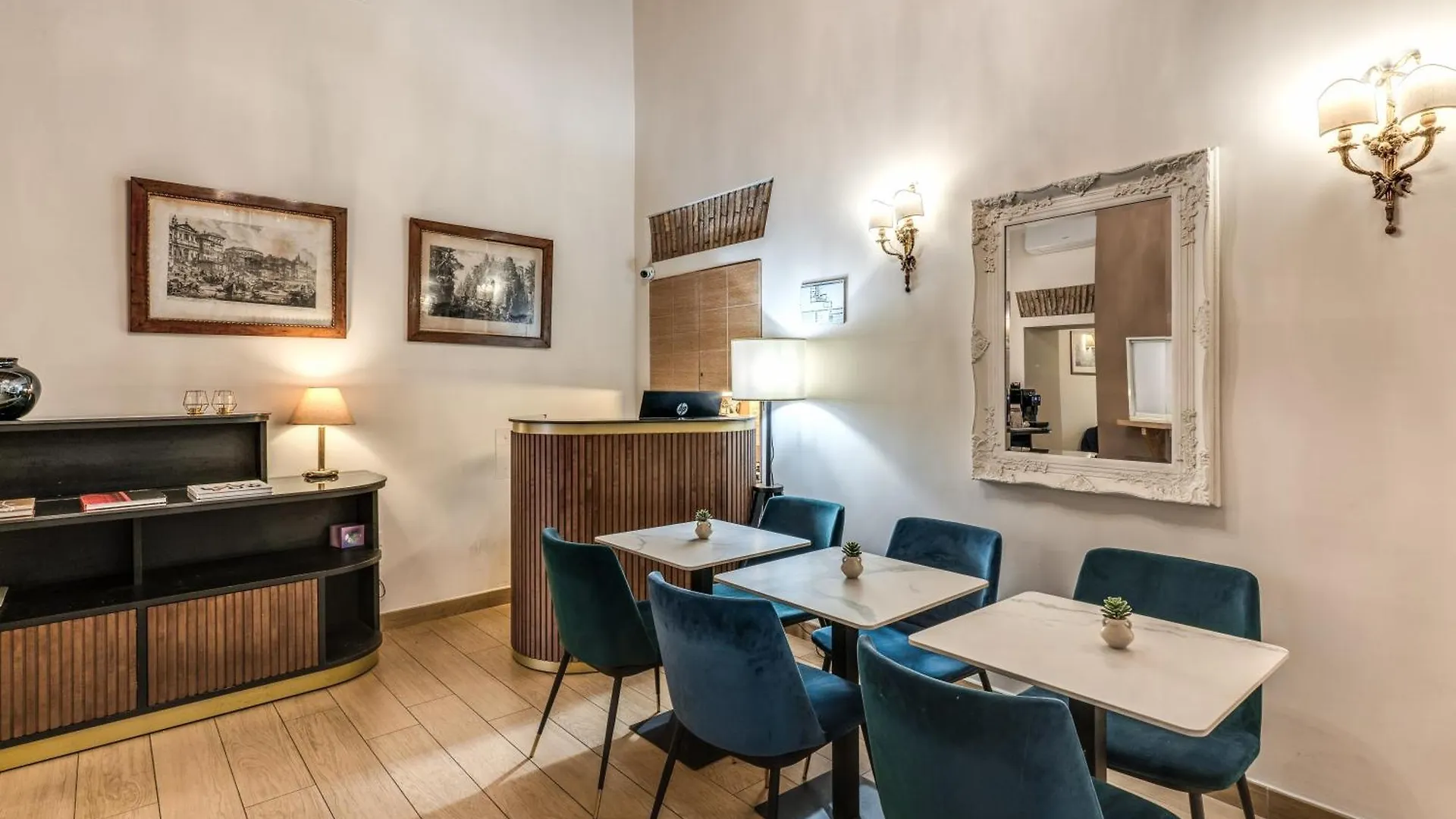 Little Queen Suite Rome Bed & Breakfast