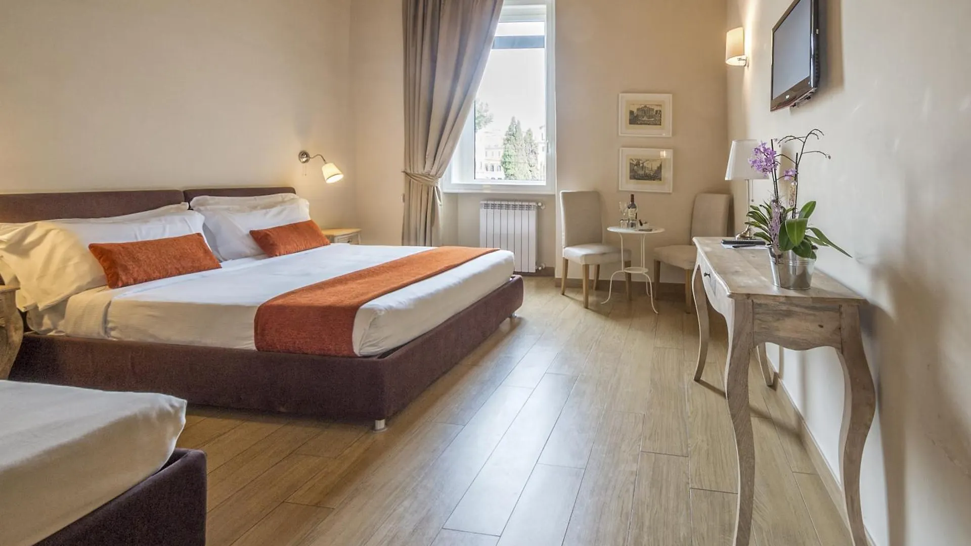 *** Bed & Breakfast Little Queen Suite Rome Italy