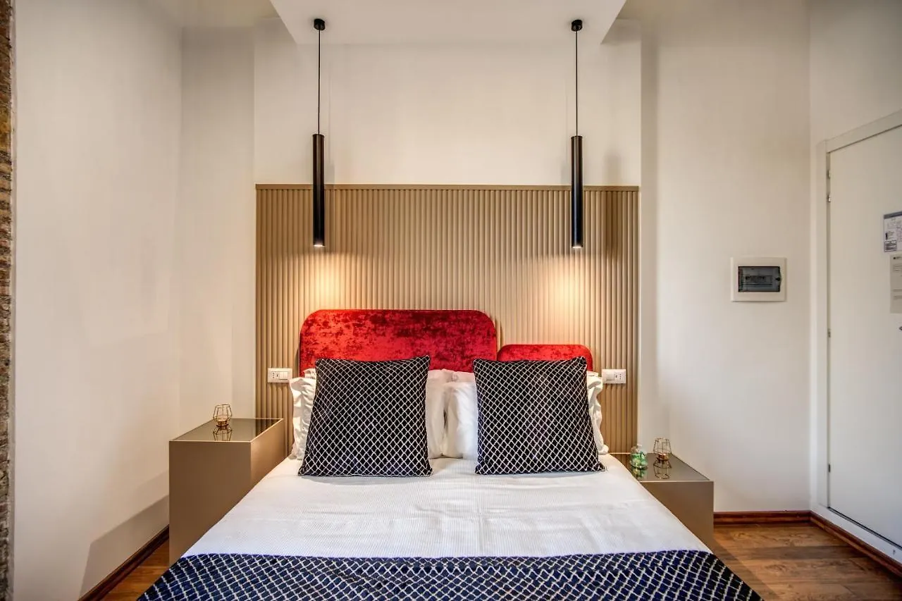 Little Queen Suite Rome Bed & Breakfast
