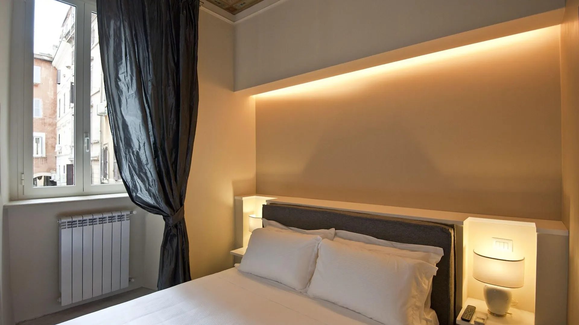 Little Queen Suite Roma Itália